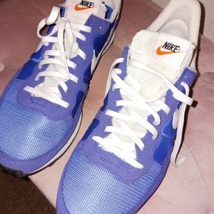 Nike Challenger Shoe 👟